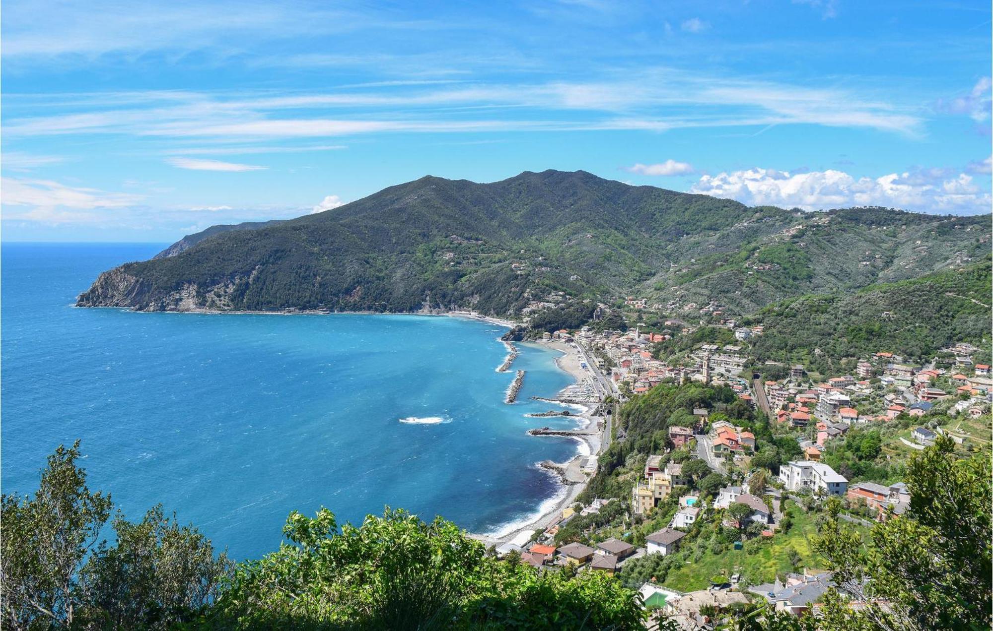 Amazing Apartment In Moneglia With House Sea View Kültér fotó
